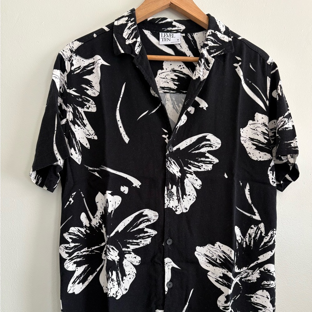 Black and White Floral Men's Shirt
